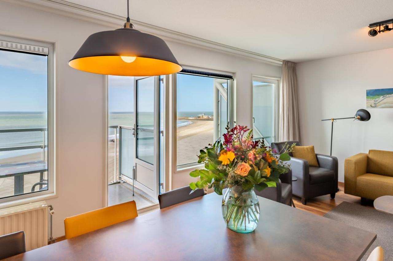 Apartment Strandappartementen De Gulden Stroom