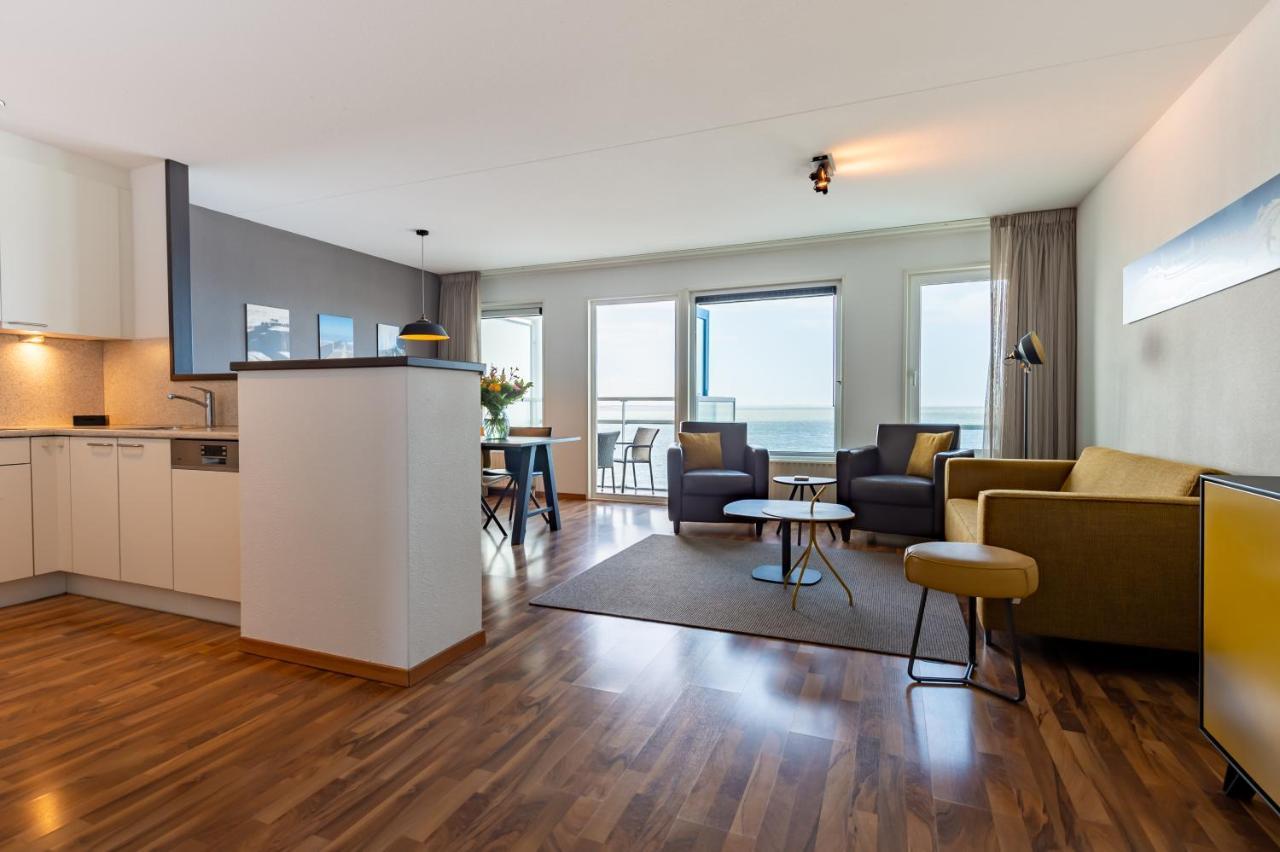 Apartment Strandappartementen De Gulden Stroom